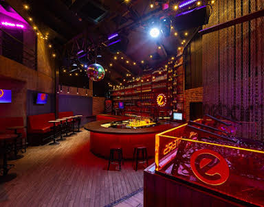  ресторан Небар на Пятницкой