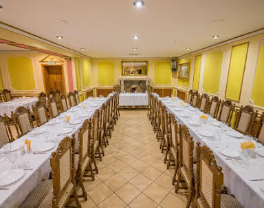 Выпускной в «Валенок» на Никитской