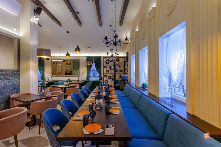 Основной зал в «Брассерия 0’33» фотография №7