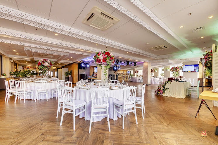 Основной зал в «Разговоры» фотография № 1