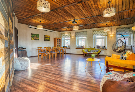 Зал «Ван Гог» в Зал «Густав Климт»