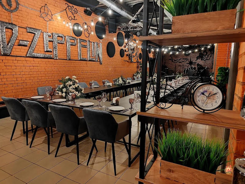 9PARROTS фотография №3