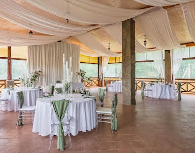  ресторан Конюшня