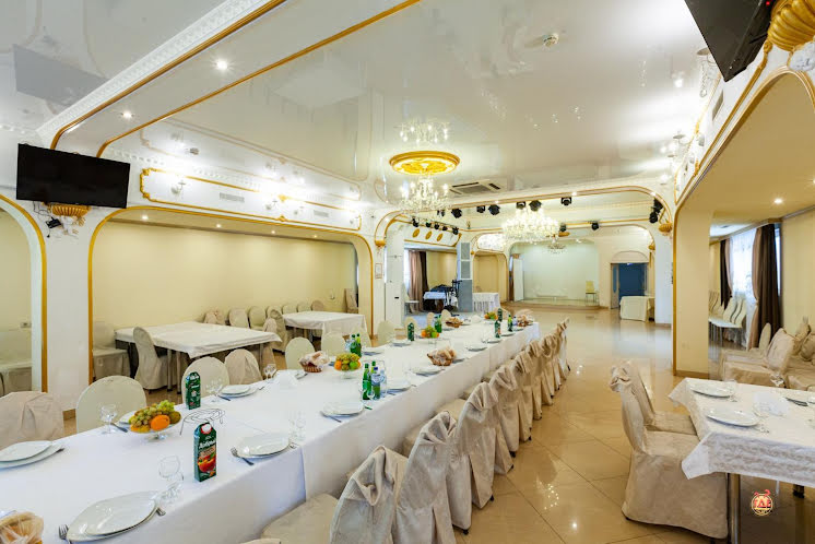 Зал на 250 человек в «Мимино» фотография №13