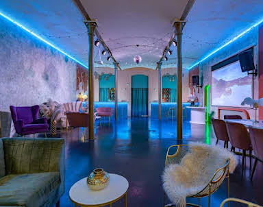  ресторан МАЙ Москва на Бауманской