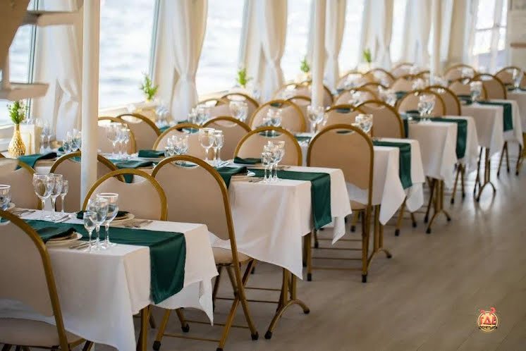 Палуба в «Теплоход "Василий"» фотография №5