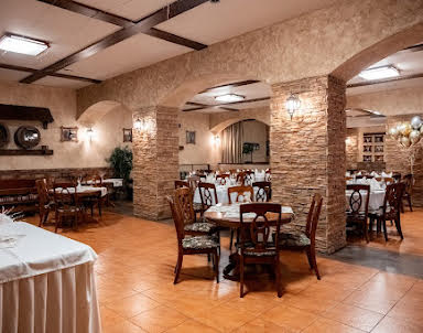  ресторан Славянский двор