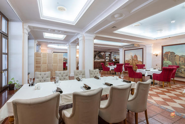 Зал «Итальянский» в «Дворянское гнездо» фотография №4