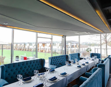  ресторан Water house