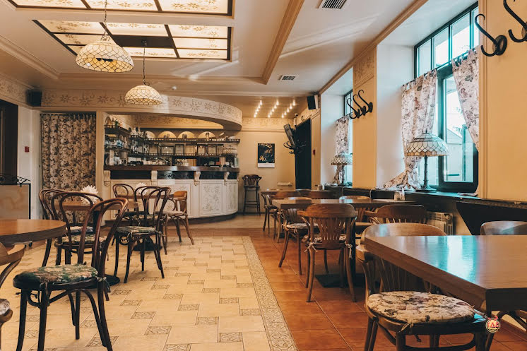 Большой зал в «Green Hotel» фотография №13