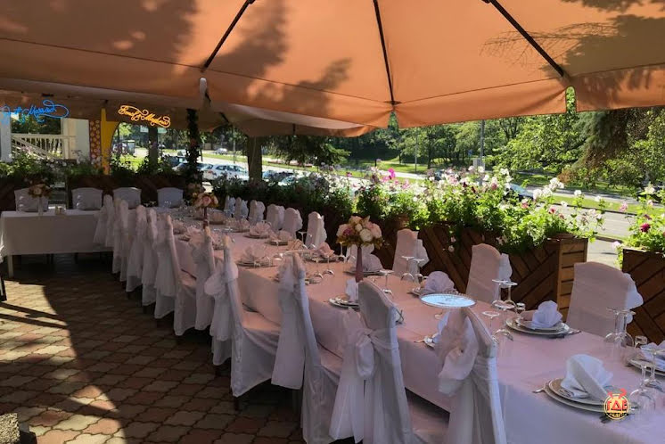 Летняя веранда в «У Эдуарда» фотография №1