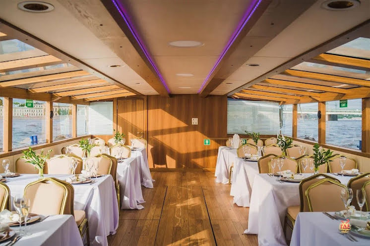 Палуба  в «Теплоход "Самсон"» фотография №1