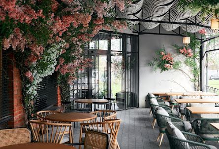 Летняя терраса в Основной зал 