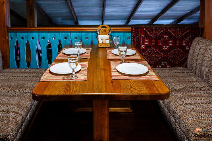 Зал на 2 этаже  в «Не горюй» фотография №9