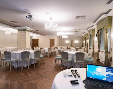 Выпускной в Евразия