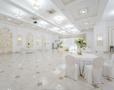 Свадьба в Версаль