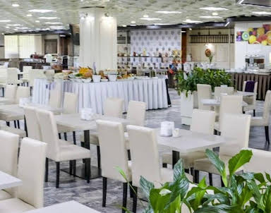 День рождения в Хрустальный