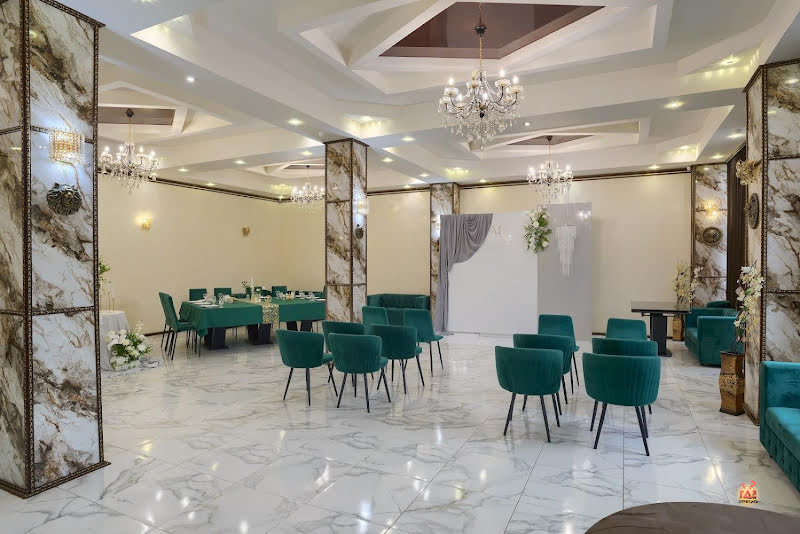 Lion фотография №3