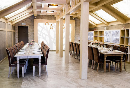 Банкетный зал  в Каминный зал