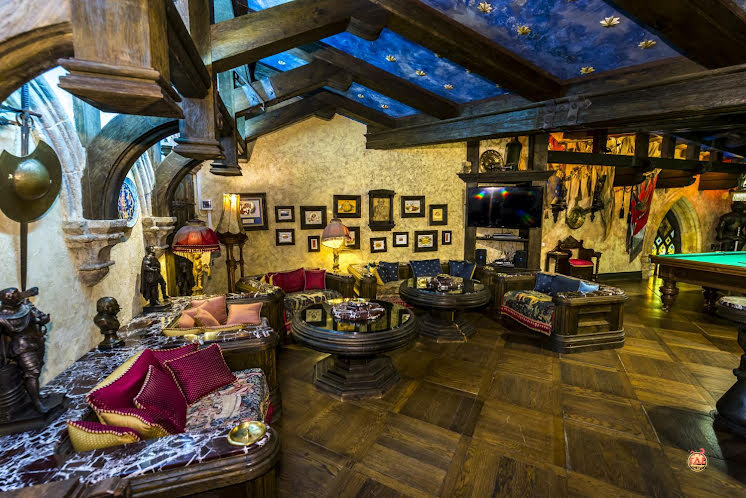 Зал  «Рыцарский» в «О'Шалей» фотография №5