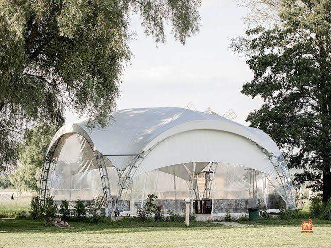 Шатер  «Царский» в «Парк-отель Царская Усадьба «Остров»» фотография №1