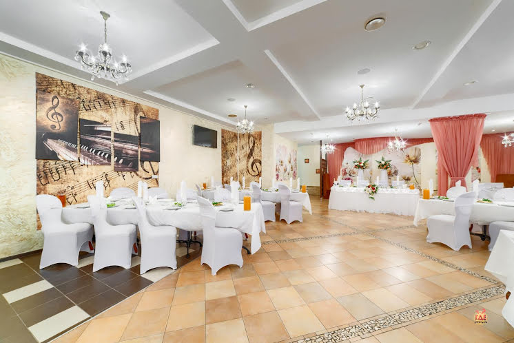 Основной зал в «Валдай» фотография №10