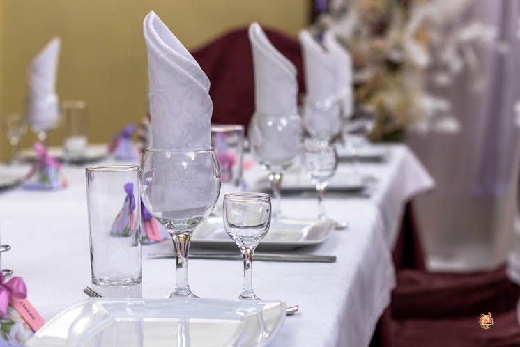 Основной зал в «Медведь» фотография №7