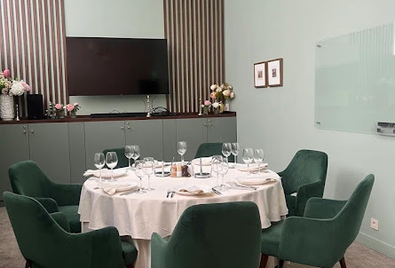 Зал «Сатурн» в Зал «Сатурн»