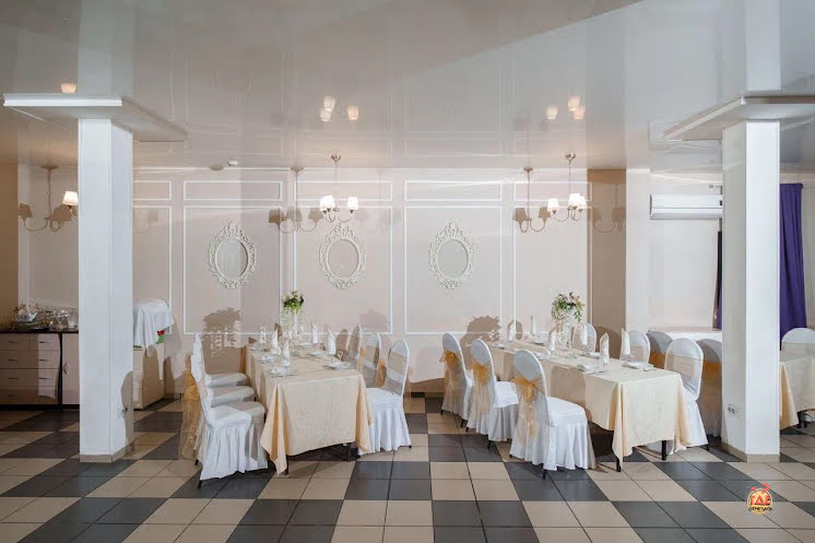 Основной зал  в «Welcome» фотография №2