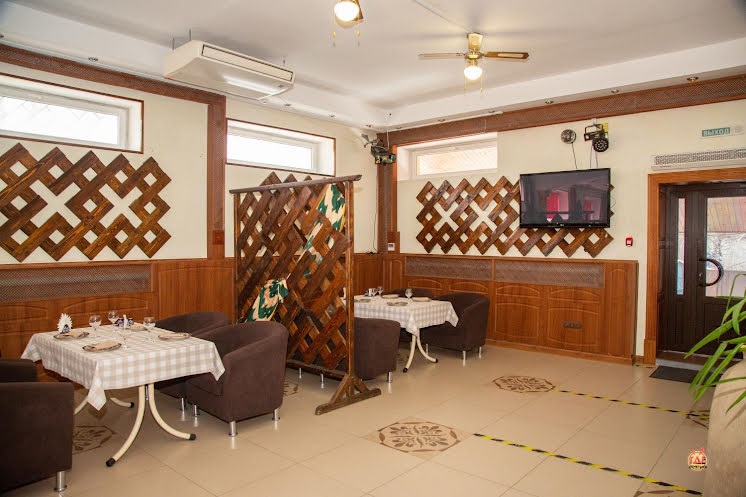 Основной зал в «Плов» фотография №6