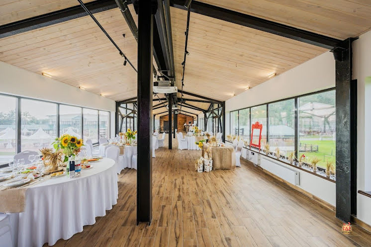 Банкетный зал в «Задубравье» фотография №8