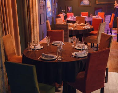  ресторан DOLPHIN PLANET