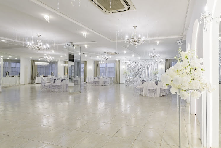 Основной зал  в «Серебро» фотография №9