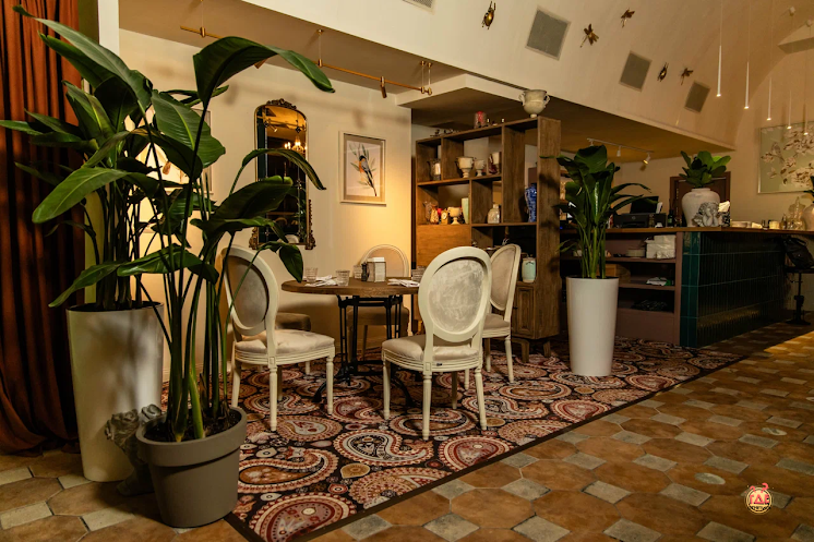 Основной зал в «Гарденс» фотография №15