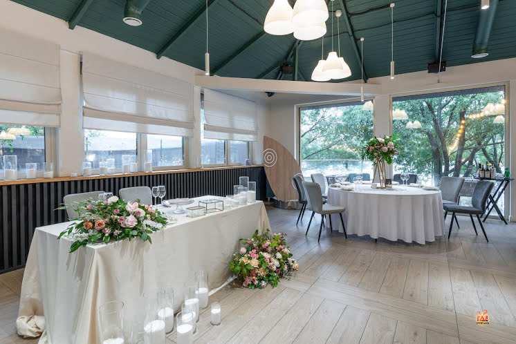 Основной зал в «Ozero» фотография №15