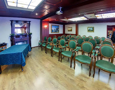  ресторан Парус