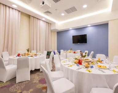  ресторан Nesterov Plaza