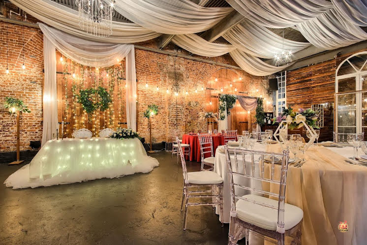 Основной зал в «Niagara LOFT» фотография №2