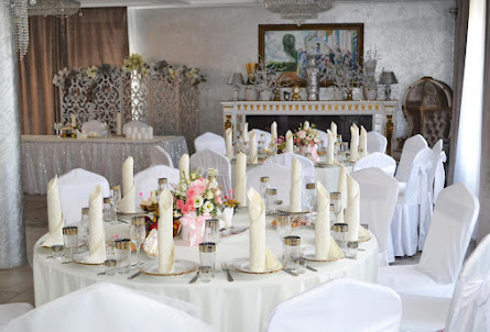 Зал «Серебряный» в Зал «Гжель»