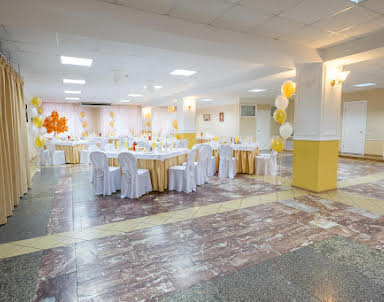  ресторан Family Hall