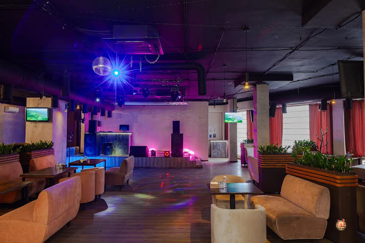 Основной зал в «31/13 La’Room» фотография №2