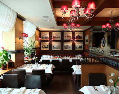  ресторан Гадаловъ