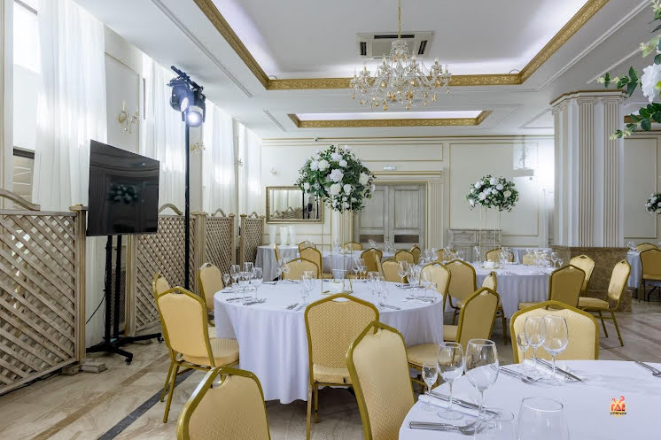 Банкетный зал в «Собрание» фотография №5