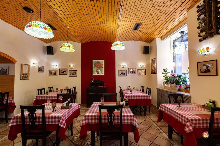 Зал ресторана в «Da Chicco» фотография №19