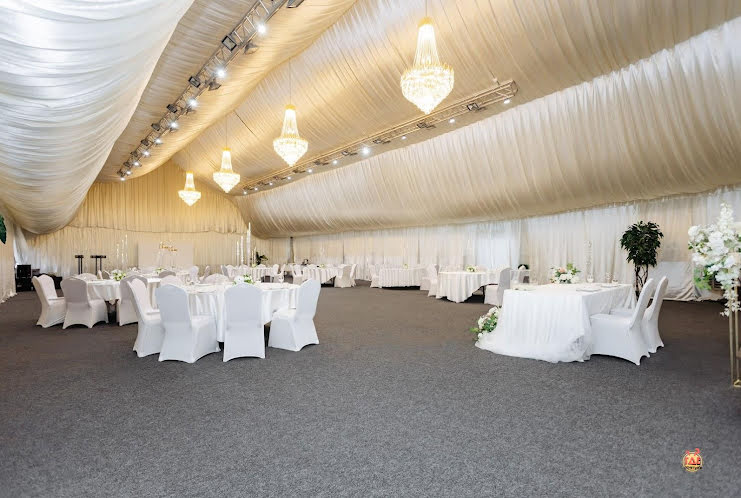 Банкетный шатер "Сияние" в «Лебяжье» фотография №6