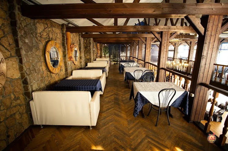 Зал на 250 человек в «Кафе-Клуб» фотография №18