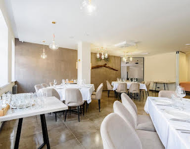  ресторан Divine на Карла Маркса