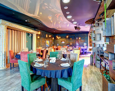  ресторан DOLPHIN PLANET