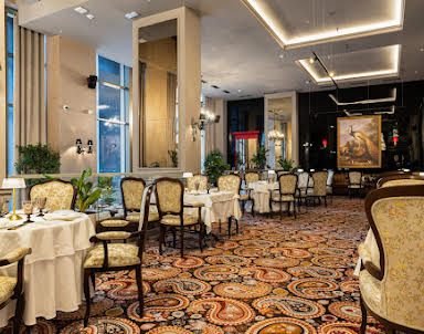  ресторан Серый дом