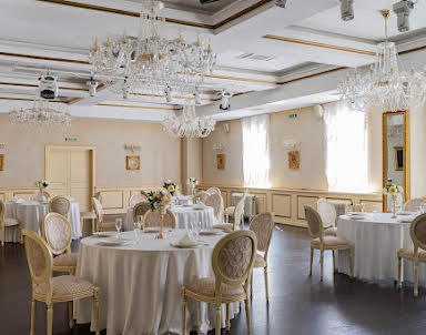  ресторан Del Mar на Туристской